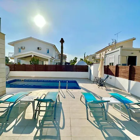 Lovely Pool Villa In Πύλα Εξωτερικό φωτογραφία