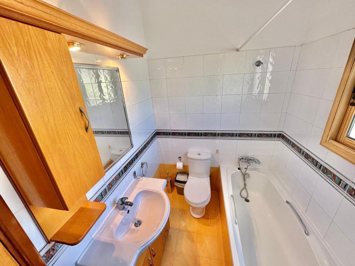Lovely Pool In Tatil Evi